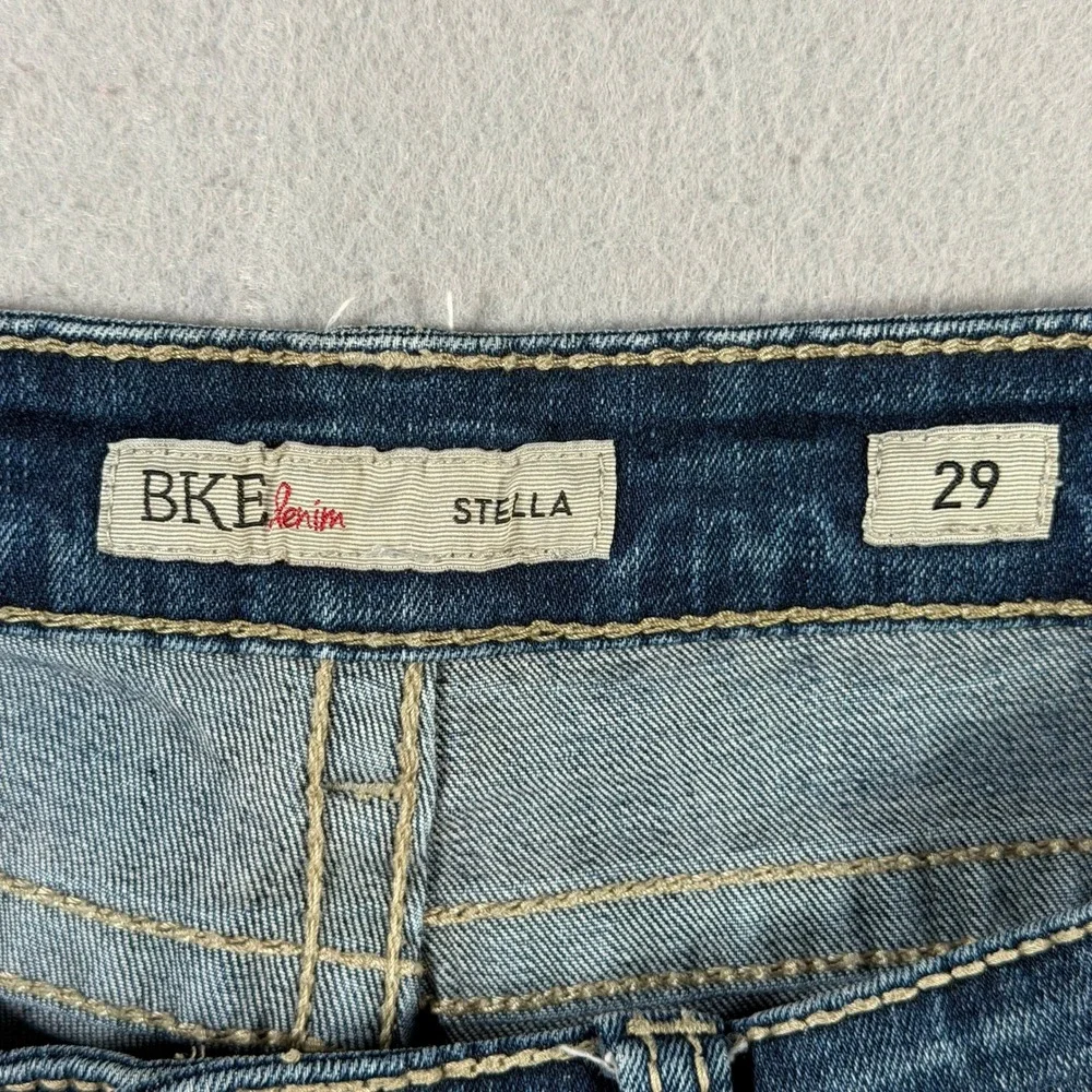 BKE Stella Women 29 Medium Wash Bermuda Denim Shorts ABK1530 Blue Stretch